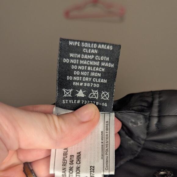 4/$20 Urban Republic Kids Black Faux Leather Biker Moto Zip Up Jacket Size XS/2T - Picture 7 of 9